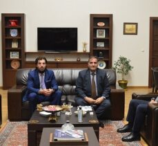 Erzurum Kent Konseyi Engelliler Meclisi Başkanı’ndan Rektör Çakmak’a ziyaret