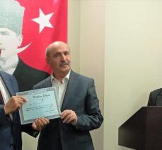 Milli Eğitim eski Müdürü Budak, Erzurum Türk Ocağında Aşık Veysel’i Yunus Emre’ye benzetti.