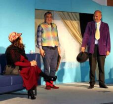 Erzurum Şehir Tiyatrosu “edep yahu” adlı oyunla 30 Kasım’da seyircisiyle buluşuyor!