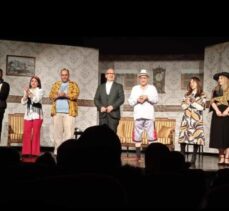 Erzurum şehir tiyatrosu “edep yahu” adlı oyunla 07 Aralık-27 Aralık 2022 tarihlerinde Türkiye turnesinde.
