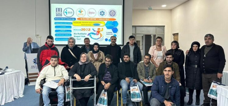 Erzurum’da 3 Aralık Dünya Engelliler Günü” engelli vatandaşlara “iş kulübü eğitimi” verildi.