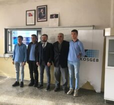 Erzurum’da eğitim gören Meslek Lisesi öğrencilerine destekler hususunda bilgi veriliyor.