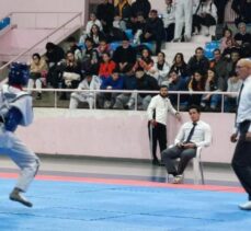 Erzurum’da düzenlenen Okul Sporları Taekwondo müsabakaları nefes kesti.
