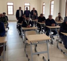 Pasinler Ticaret ve Sanayi Odası’da motorlu kara taşıtları alım satım sınavı yapıldı.