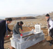 Aile ve Sosyal Hizmetler Bakanlığı,kimsesizler mezarlığına gömülen engelli kızın mezar taşını yaptırdı.