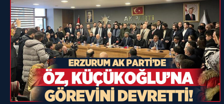 Erzurum AK Parti’de Mehmet Emin Öz, il başkanlığına atanan İbrahim Küçükoğlu’na görevini devretti.
