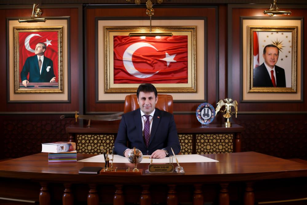 Çat Belediye Başkanı Melik Yaşar, Kurban Bayramı dolayısıyla bir mesaj yayımladı!….