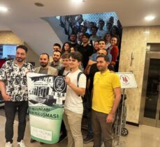 Erzurum  İbrahim Hakkı Fen Lisesi mezunları, buluşma toplantısında bir araya geldi.