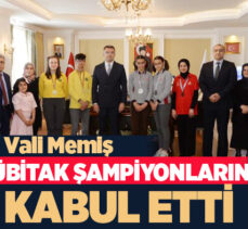 Vali Okay Memiş, TÜBİTAK Yarışması’nda dereceye giren öğrencileri makamında kabul etti.