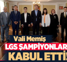  Vali Okay Memiş, LGS’de Türkiye birinciliği elde eden öğrencileri, aileleriyle birlikte kabul etti.