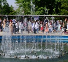 Doğu Anadolu Bölgesinde sıcak hava mevsim normallerinin 2 ila 4 derece üzerinde seyredecek.
