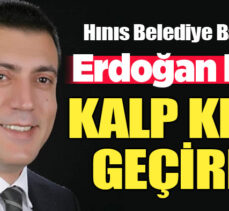 Hınıs Belediye Başkanı Erdoğan Eren,kürsüden vatandaşlara seslenirken bir anda yere yığıldığı.