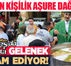 Tatlıda Erzurum’un Türkiye markası Tatlıcı Ökkeş Usta, aşure geleneğini bu yıl da sürdürdü.