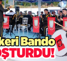 Erzurum’da 30 Ağustos Zafer Bayramı kutlamaları çerçevesinde 9. Kolordu Bandosu bir konser verdi.