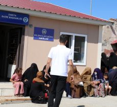 Erzurum Büyükşehir Belediyesi, kentte dilencilik yapan kişilere yönelik operasyon düzenledi.