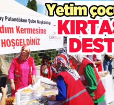 Erzurum’da bir grup gönüllü genç ve kadın, yetim çocuklara destek olmak için buluştular.
