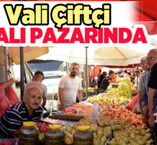 Erzurum Valisi Mustafa Çiftçi, Yunus Emre Mahallesi’nde kurulan semt pazarını gezdi.