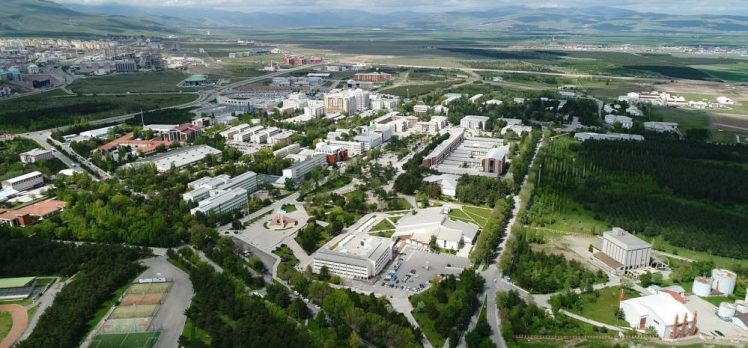 Atatürk Üniversitesi AÖF’te yeni akademik yılın ilk sınavı 25-26 Kasım’da gerçekleşecek.