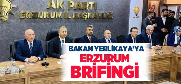 İçişleri Bakanı Yerlikaya Erzurum gezisinde valilik , büyükşehir ve AK Parti İl Başkanlığı’nı ziyaret etti.