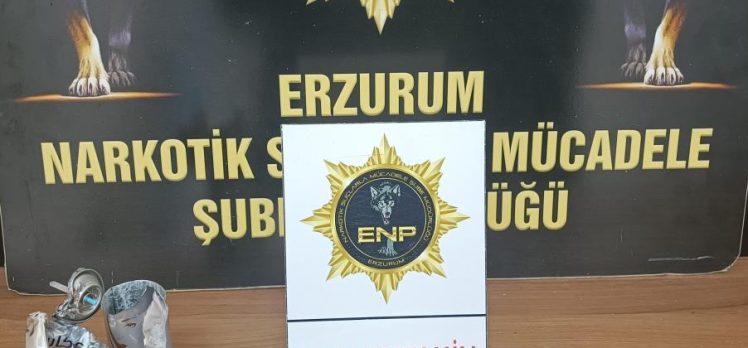 Erzurum Narkotik Suçlarla Mücadele Şube Müdürlüğünce 343 gram metamfetami yakalandı..