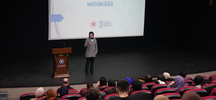 Erzurum Teknik Üniversitesi tarafından öğrencilere yönelik bağımlılıkla ilgili bire etkinlik düzenlendi.