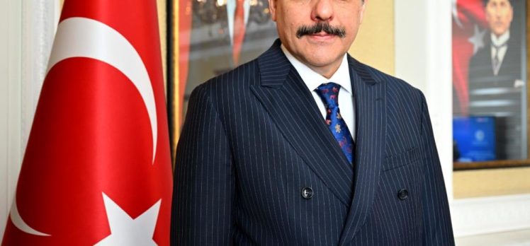 Erzurum Valisi Mustafa Çiftçi, 14 Mart Tıp Bayramı dolayısıyla kutlama mesajı yayınladı.