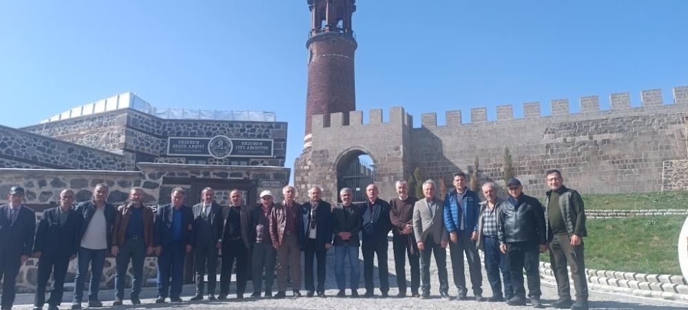 Erzurum Tarih Derneği, yapılan genel kurul ile yoluna Prof. Dr. Ömer Özden ile devam edecek.