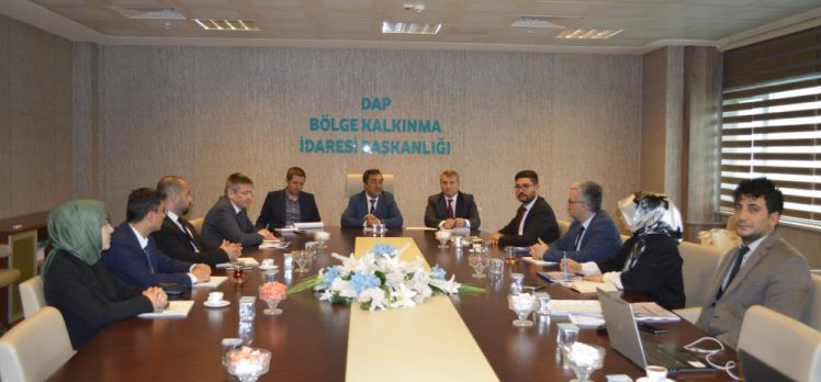 DAP Bölge Kalkınma İdaresi ile (SERKA) yetkilileri işbirliği ve istişare için Erzurum’da toplandı.