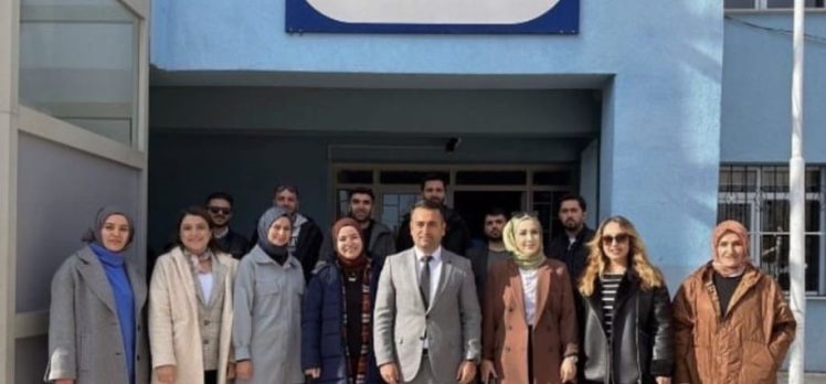 Erzurum ilçesi Hınıs Mehmet Akif Ersoy Ortaokulu açık hava eğitimi projesi ile Avrupa’da..