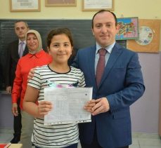 Yakup Yıldız, 2023-2024 eğitim öğretim yılının sona ermesi dolayısıyla karne mesajı yayınladı.