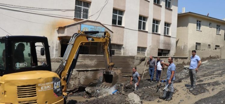 Erzurum’un Oltu ilçesi Ayvalı Mahallesi’nde selin bilançosu çok ağır oldu..