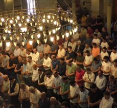 Şehit İsmail Haniye için Erzurum’da cuma namazını müteakip gıyabi cenaze namazı kılındı.