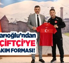 19 Yaş Altı Milli Futbol Takımı Teknik Sorumlusu Sabri Sarıoğlu vali Çiftçi’yi ziyaret etti.