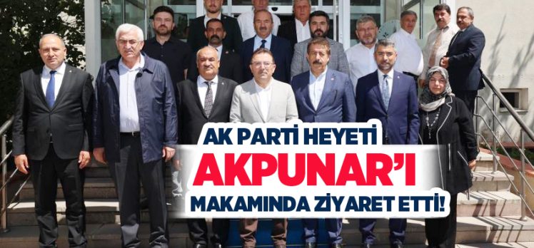 AK Parti Heyeti, Aziziye Belediye Başkanı Emrullah Akpunar’ı makamında ziyaret etti…