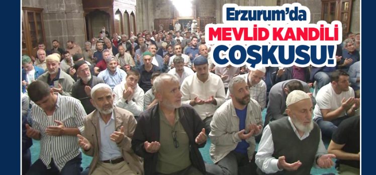 Erzurum kent merkezindeki camilerde Mevlid Kandili dolayısıyla camilerde yoğunluk yaşandı.