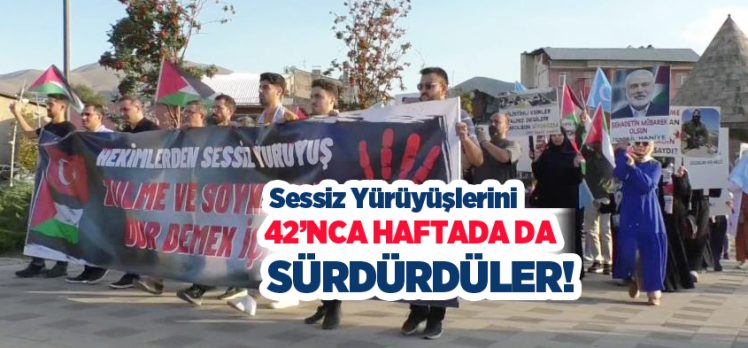 Erzurum’da görev yapan hekim ve sağlık çalışanları, sessiz yürüyüşlerini 42’nca haftada da sürdürdü.