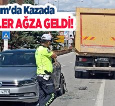 Erzurum’da bir kamyon ile otomobilin karıştığı kaza, güvenlik kameralarına anbean yansıdı.