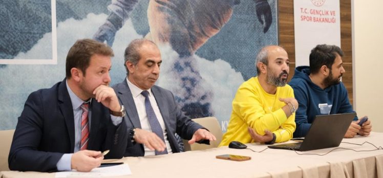 Gençlik ve Spor İl Müdürlüğü ile İŞKUR, TYP kapsamında çalışacak 200 kişi kura ile belirlendi.. Gençlik ve Spor İl Müdürlüğü ile İŞKUR, TYP kapsamında çalışacak 200 kişi kura ile belirlendi..