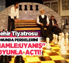 (EBB) Şehir Tiyatrosu, yeni tiyatro sezonunda perdelerini “Son Hamle: Uyanış” adlı oyunla açtı.