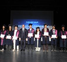 DENEYAP Teknoloji Atölyelerinde eğitimlerini tamamlayan 224 öğrenci için mezuniyet töreni..