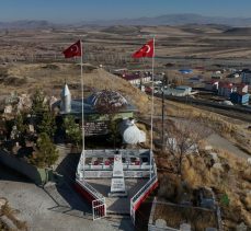 Erzurum Valiliği 2025 yılında şehitliklerde yapılan yenileme çalışmaları ile ilgili paylaşım yaptı.