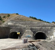 Karayolları 12. Bölge Müdürlüğü 2025 yılı faaliyet raporu açıklandı.Tünel çalışmaları devam ediyor…