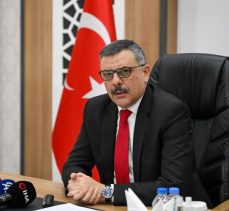 Erzurum Valisi Mustafa Çiftçi, şubat ayı emniyet ve asayiş değerlendirme toplantısı…..