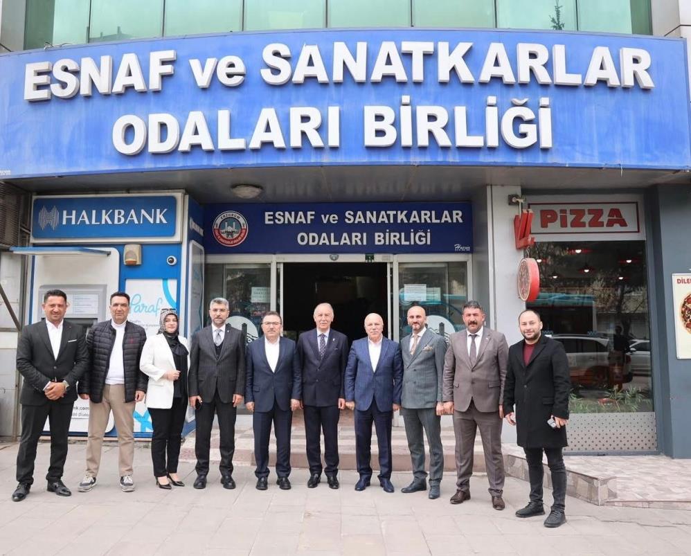 AK Parti Erzurum Milletvekili Selami Altınok  ESOB’a ‘hayırlı olsun’ ziyaretinde bulundu……….